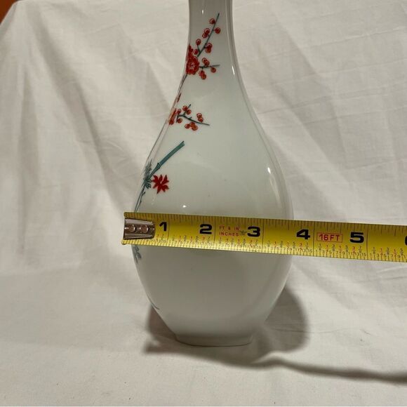 Arita Imari ware hand painted one of a kind Japanese bud vase with pair of birds - Picture 13 of 17